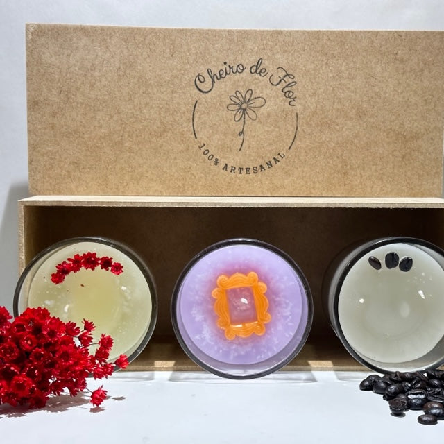 Kit Velas Aromáticas - Friends - Cheiro de Flor