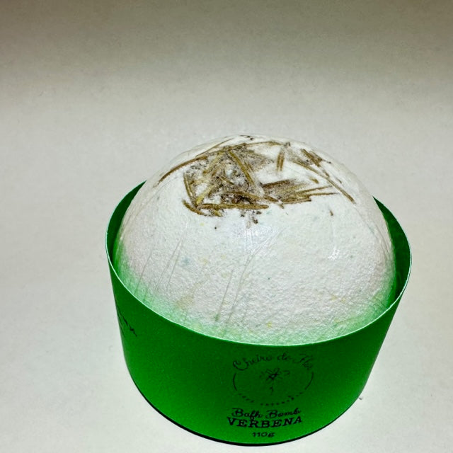 Bomba de baño con aroma a flores de verbena