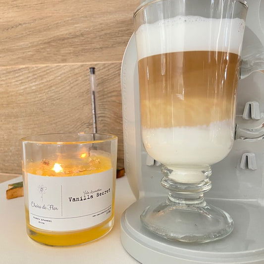 Vanilla Secret Scented Candle - Flower Scent