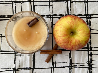 Scented Candle - Apple Spice - Flower Scent 