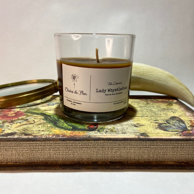 Beeswax Literary Scented Candle - Lady Whistledown - Flower Scent 