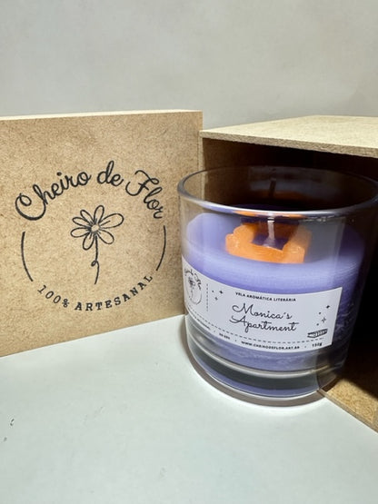 Literary Scented Candle - Monica's Apartment - Friends TV Series - Smell of Flowers 