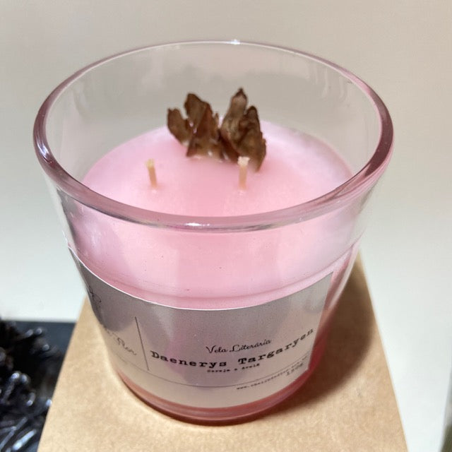 Literary Scented Candle - Game Of Thrones Daenerys Targaryen - Flower Scent 