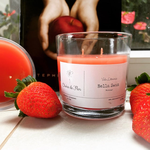 Literary Scented Candle - Twilight Bella Swan - Flower Scent 