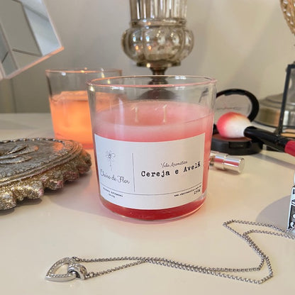 Scented Candle - Cherry and Hazelnut - Flower Scent 