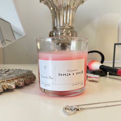 Scented Candle - Cherry and Hazelnut - Flower Scent 